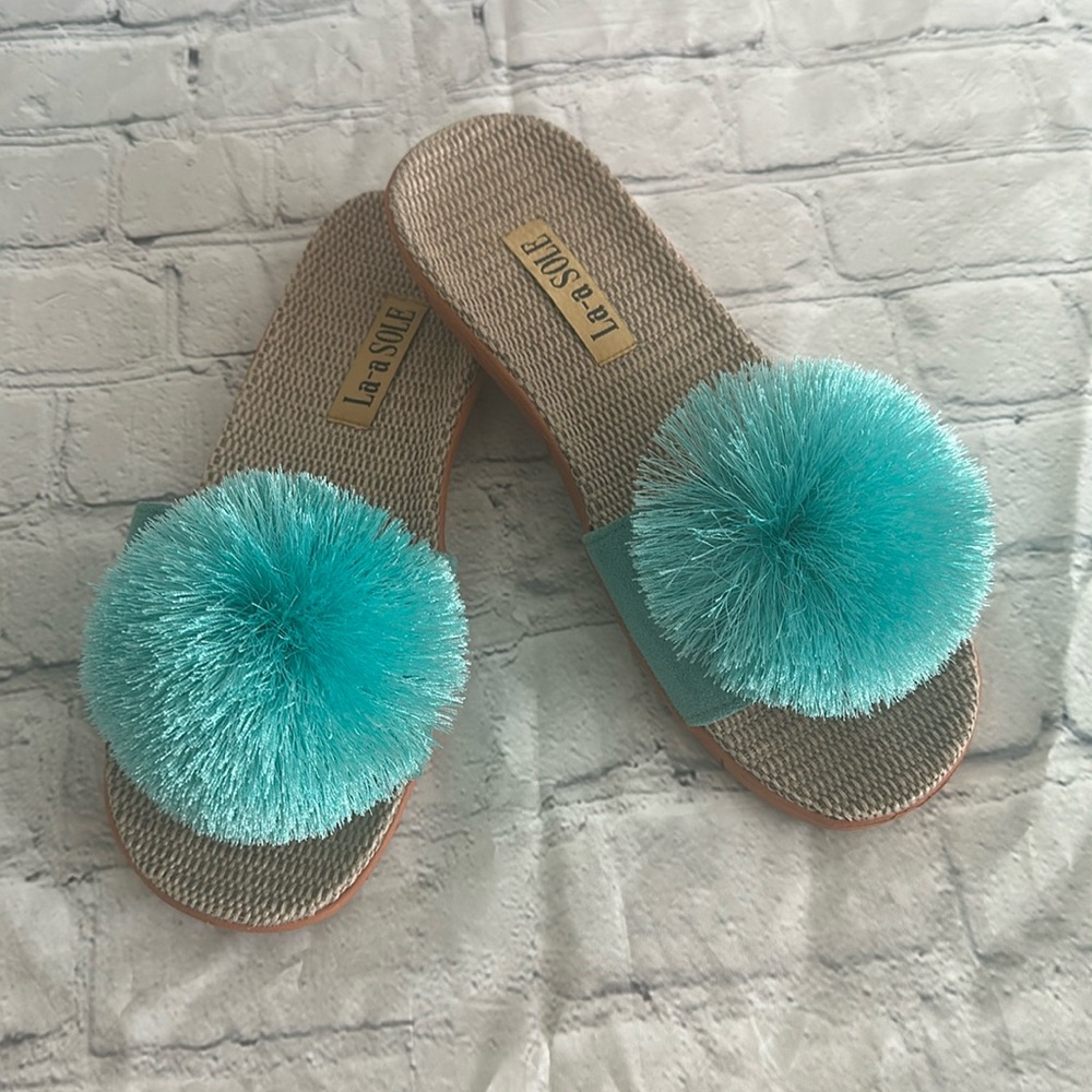 Turquoise blue  Pom Pom sandals. Size 40-41